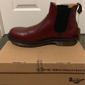*BRAND NEW* Dr. Martens Cherry Red Rogue Chelsea Boots